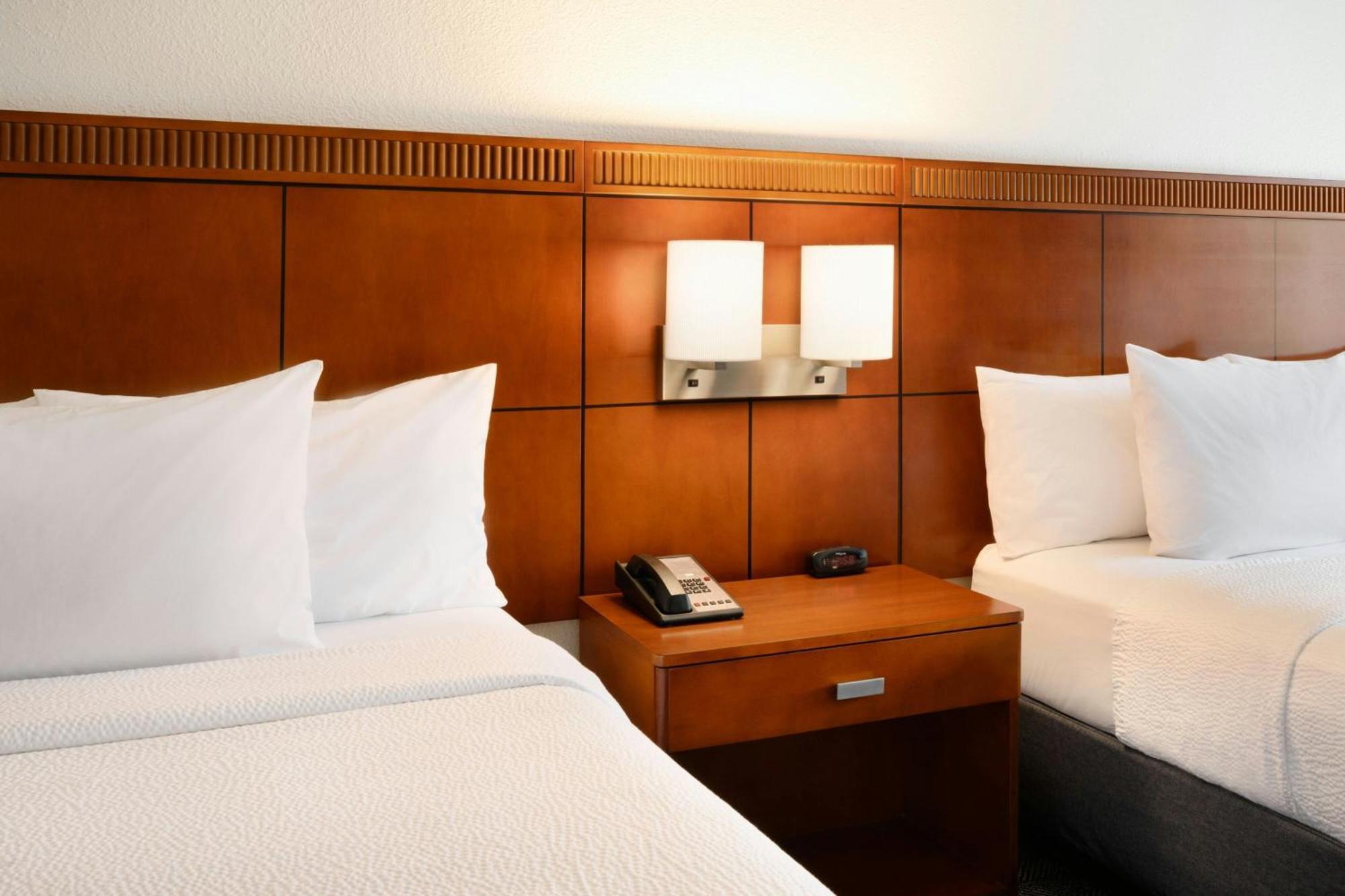 Courtyard By Marriott Atlanta Duluth/ Gwinnett Place Exterior photo